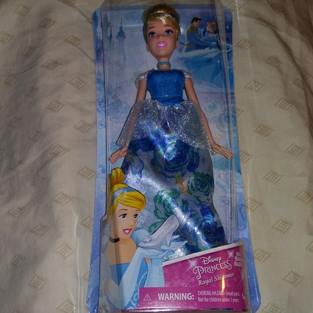 Royal Shimmer Cinderella